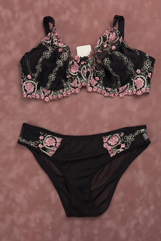 ست سوتین و شورت زنانه مردی توری کد 380